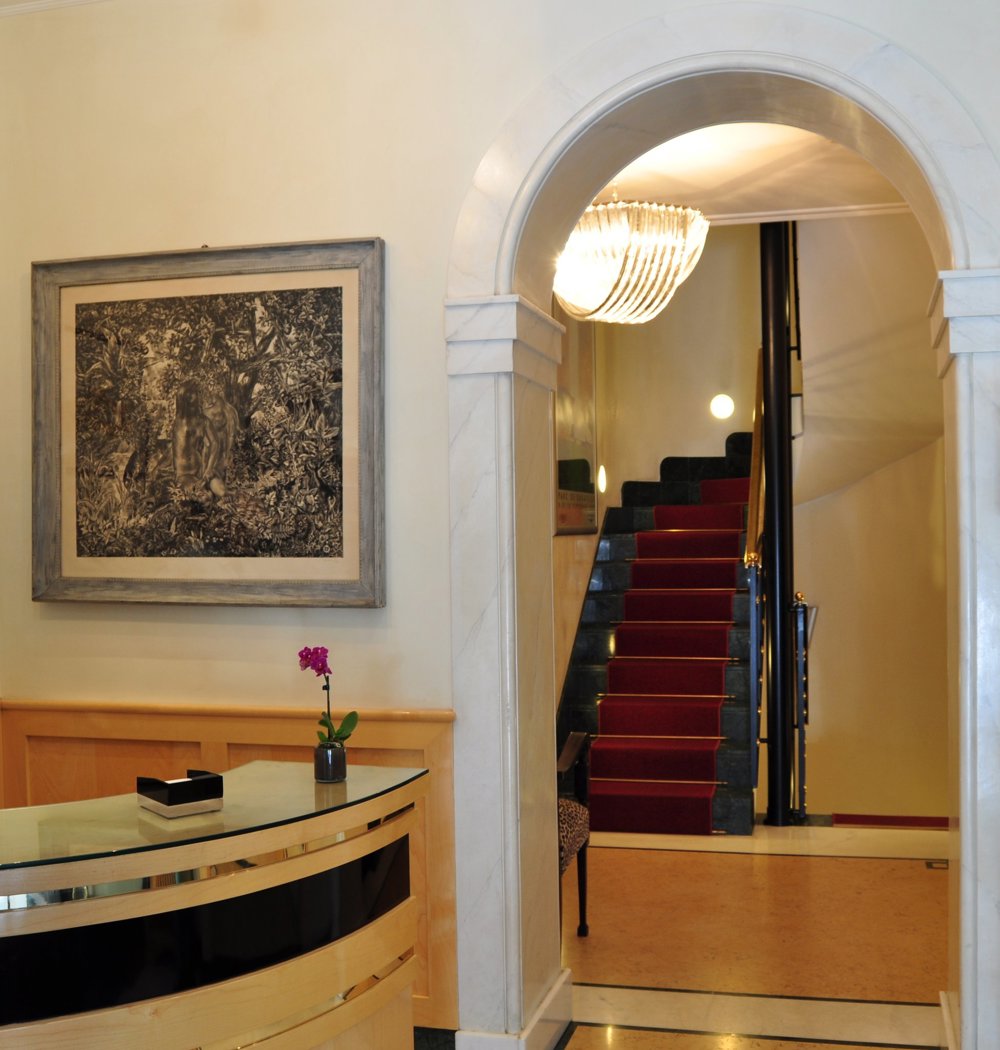 Hotel Gregoriana Entrance