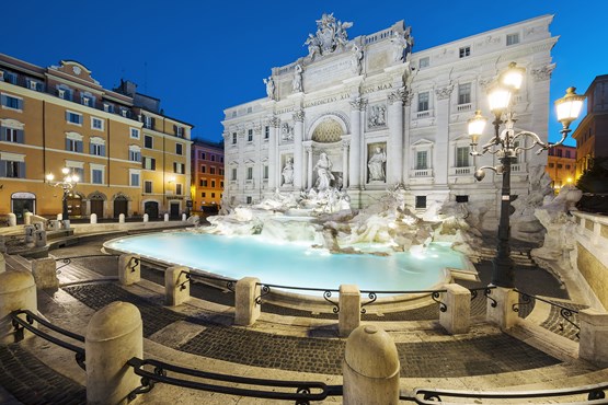 Fontana De Trevi Noche