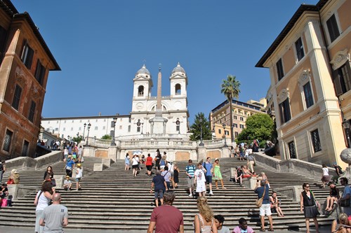 Escaleras de la Plaza de España