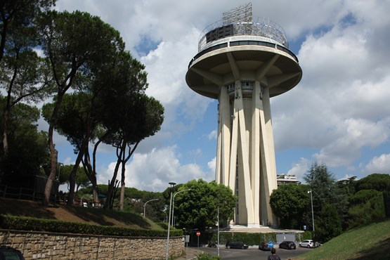 eur  torre de transmisión